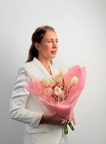 Букет  из тюльпанов &laquo;Капелька&raquo; от интернет-магазина цветов в 