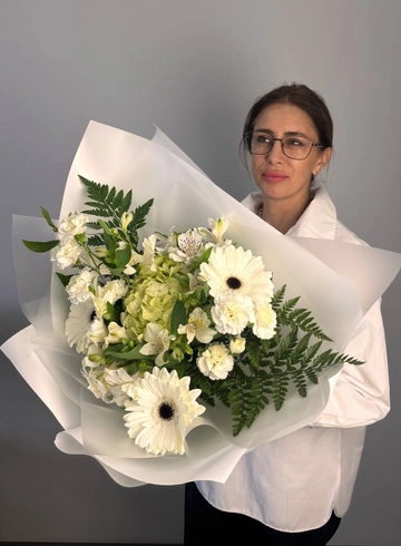 Букет &laquo;Гармония&raquo; от интернет-магазина цветов в 
