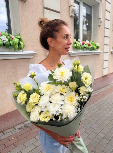 Букет &laquo;Надежда&raquo; от интернет-магазина цветов в 
