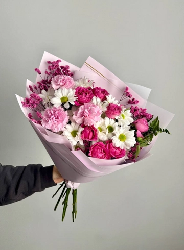 Сборный букет &laquo;Фьюжн&raquo; от интернет-магазина цветов в 