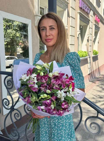 Букет «Пинк» от интернет-магазина цветов в 